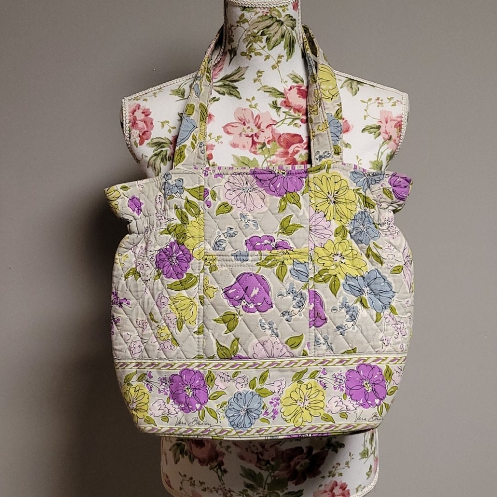 Vera Bradley tote